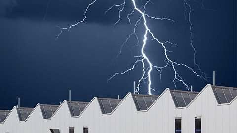 Overspanningsbeveiliging voor industriegebouwen
